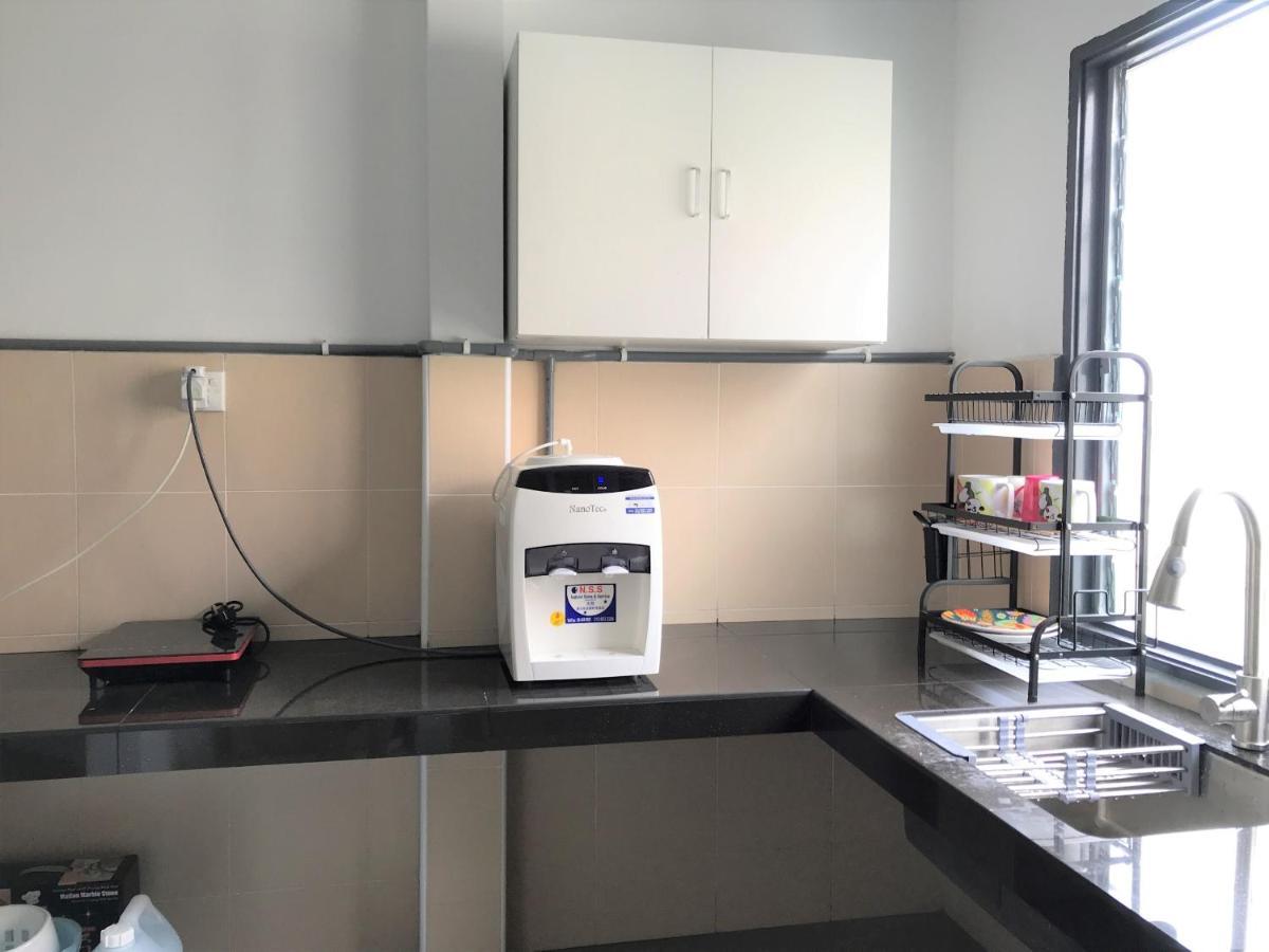 Oyo 90493 Jl Homestay Segamat Esterno foto